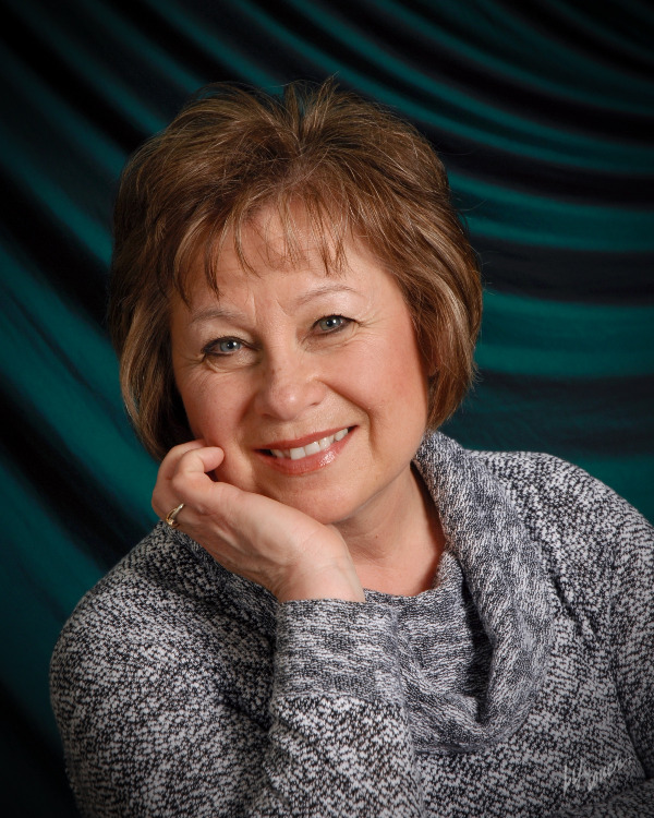 Cindy Kary Bio.jpg